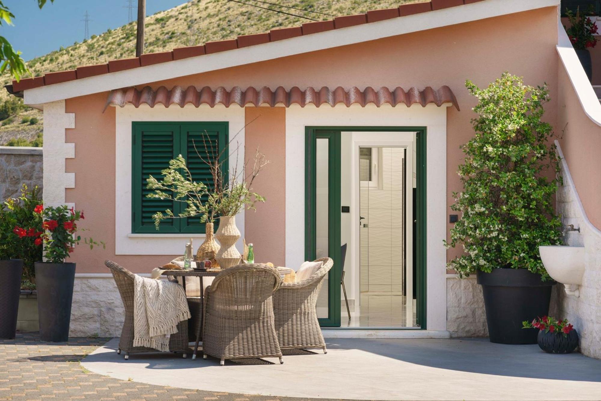 Apartments Antonia Σίμπενικ Εξωτερικό φωτογραφία