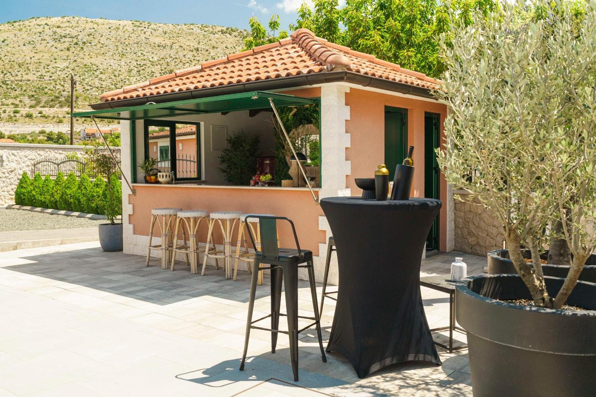 Apartments Antonia Σίμπενικ Εξωτερικό φωτογραφία